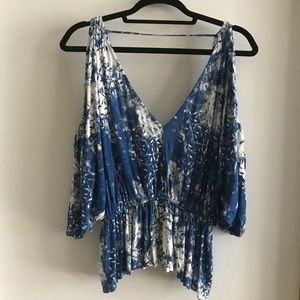 FREE PEOPLE low cut peekaboo shoulder blue top